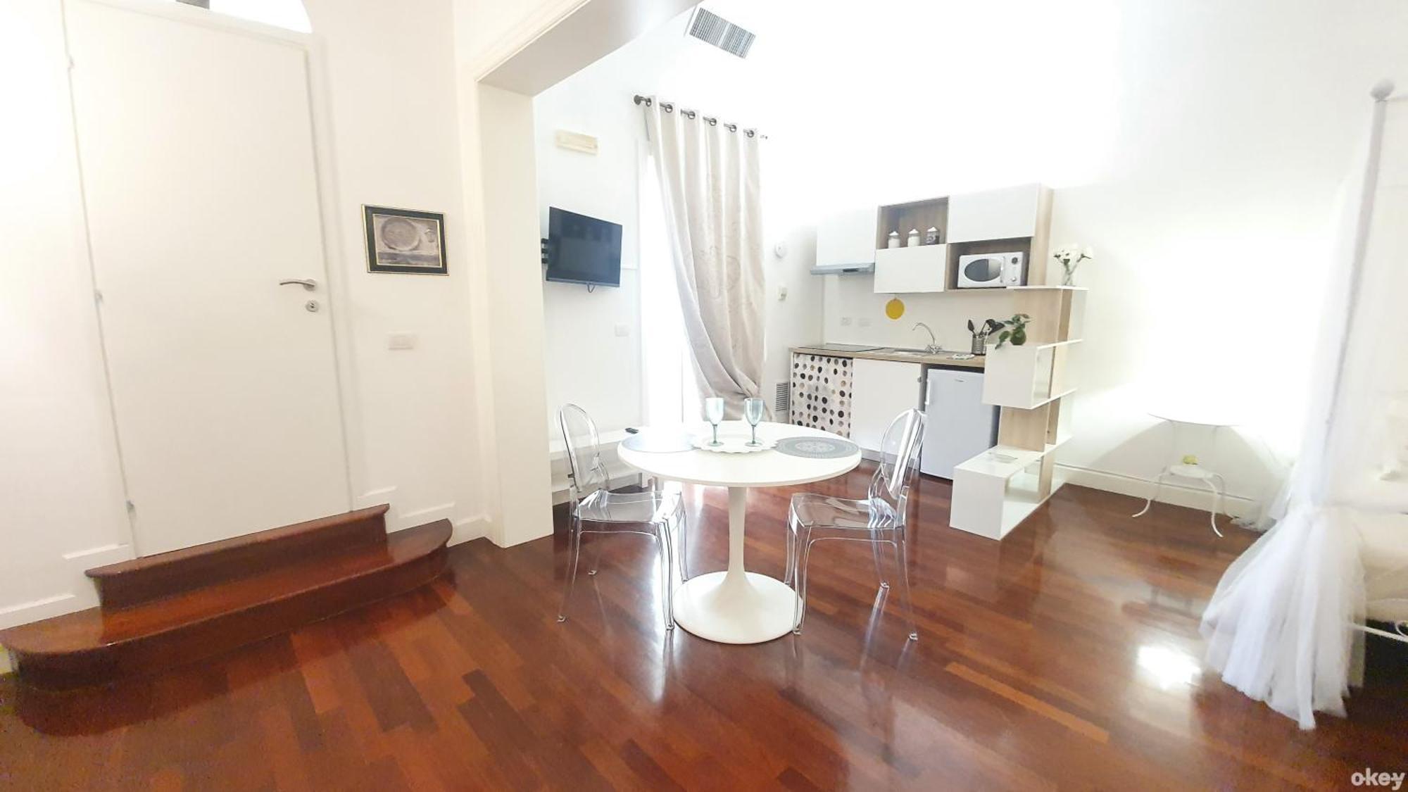 Dimora Alighieri - Bari Centro Apartment Exterior photo